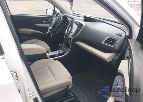 2021 Subaru Ascent Premium из США, поврежденный, VIN 4S4WMAHD8M3445341